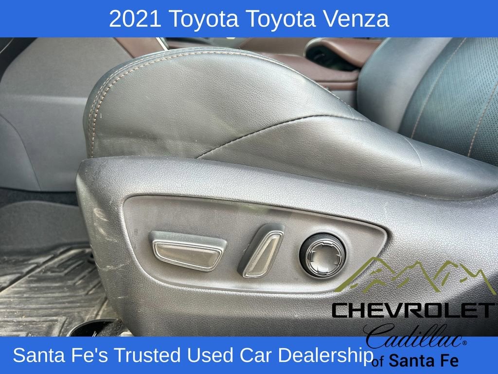 2021 Toyota Venza LE