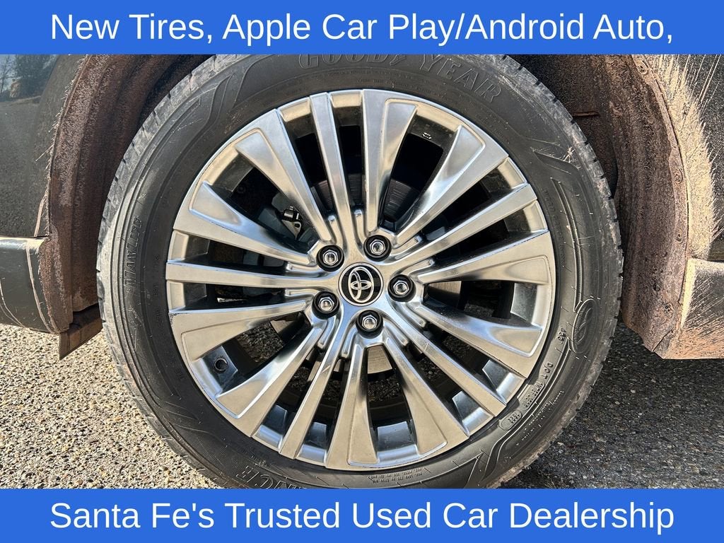 2021 Toyota Venza LE