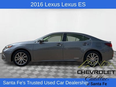 2016 Lexus ES 300h Hybrid