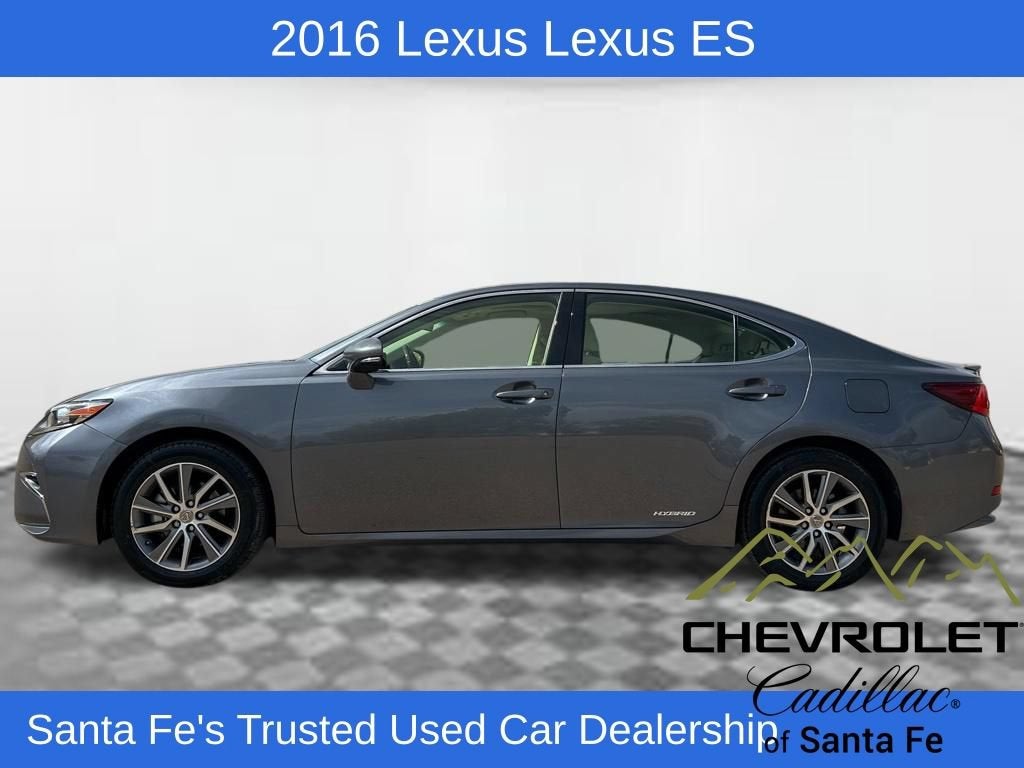 2016 Lexus ES 300h Hybrid
