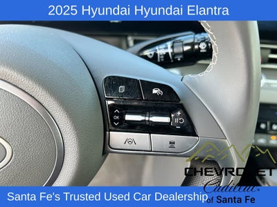 2025 Hyundai Elantra SEL Convenience