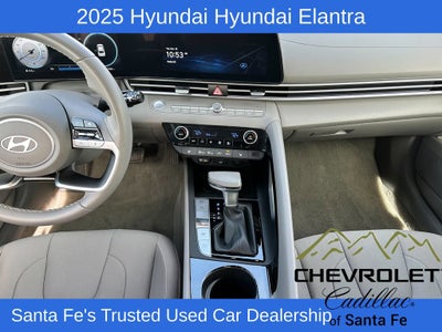 2025 Hyundai Elantra SEL Convenience