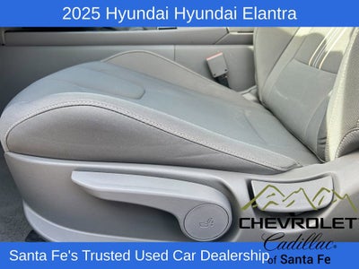 2025 Hyundai Elantra SEL Convenience
