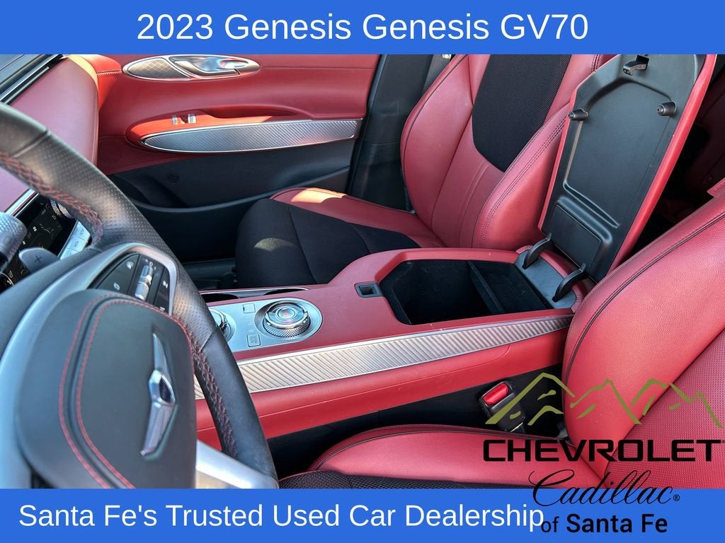 2023 Genesis GV70 2.5T