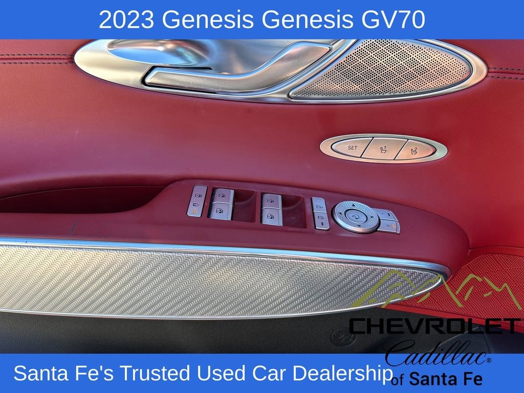 2023 Genesis GV70 2.5T