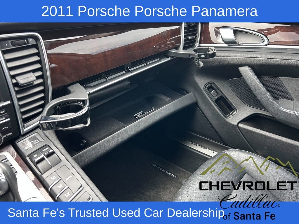 2011 Porsche Panamera 4