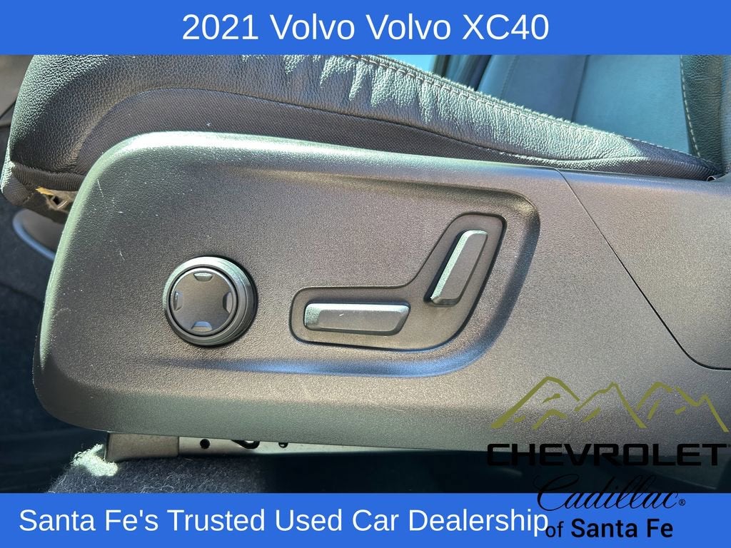 2021 Volvo XC40 Inscription